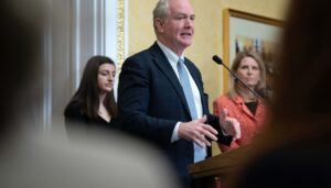 van-hollen-says-trump-is-‘sowing-division’-ahead-of-fifa-world-cup