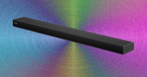 lg’s-high-end-soundbar-system-makes-my-living-room-feel-like-a-home-theater