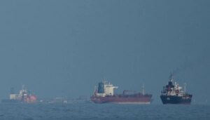 us-expands-iran-blockade-to-target-dark-fleet-ships-worldwide