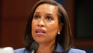 bowser-reinstates-juvenile-curfew-in-dc-after-council-let-it-expire