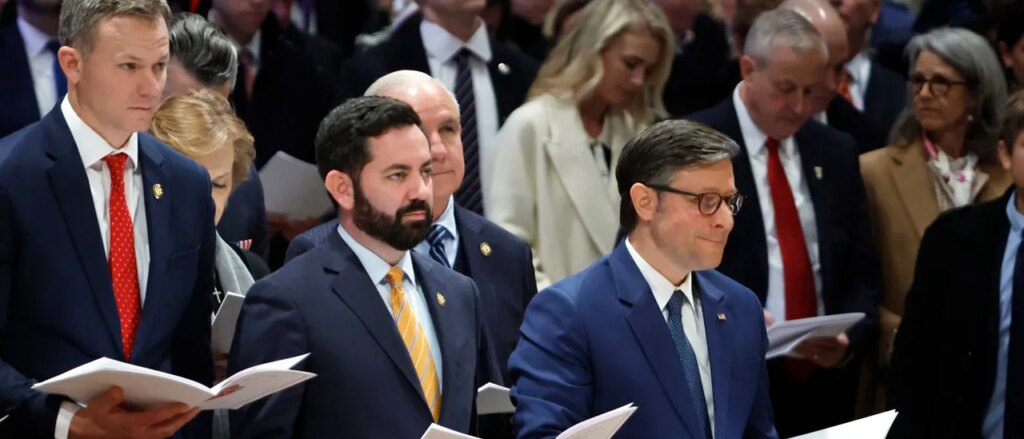 seven-gop-reps-join-democrats-to-extend-haitian-deportation-protections