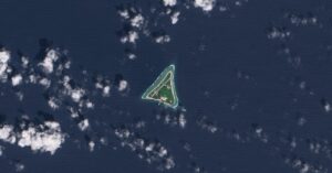 6,000-meters-under-the-pacific,-japan-seeks-independence-from-china-on-rare-earths