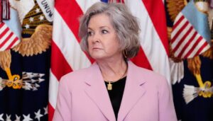 anthropic-ceo-scheduled-to-meet-with-white-house-chief-of-staff-wiles-today