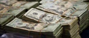 fbi-offers-$1-million-reward,-police-arrest-top-ten-most-wanted-fugitive-next-day