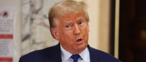 new-york-judge-expands-gag-order-to-include-trump’s-attorneys