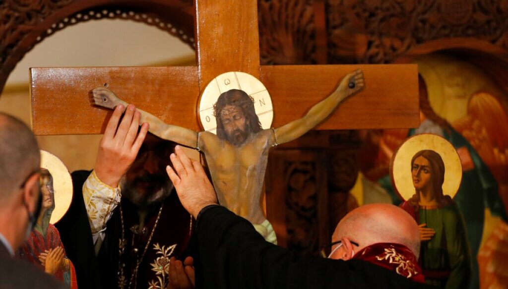 israel-disciplines-two-soldiers-involved-in-bashing-of-jesus-statue-in-lebanon