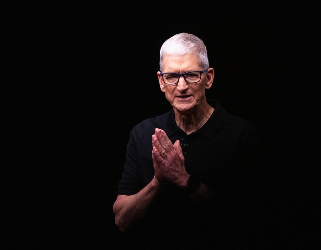 tim-cook’s-legacy-is-turning-apple-into-a-subscription