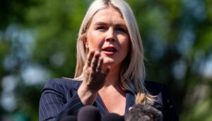 white-house-doesn’t-commit-to-iran-war-ceasefire-deadline