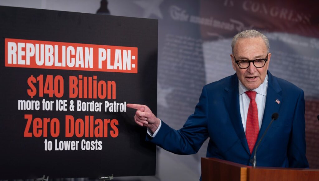 schumer-says-‘nobody-respects’-border-patrol-and-ice-in-america