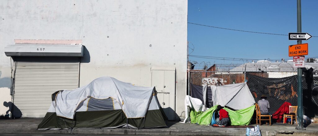 city-fines-people-for-feeding-the-homeless-without-a-permit
