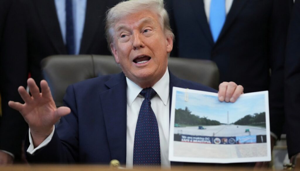 trump-celebrates-success-of-dc-beautification-giving-parks-a-face-lift