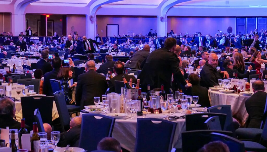 trump-dinner-shooting-was-targeting-admin-officials,-authorities-believe 
