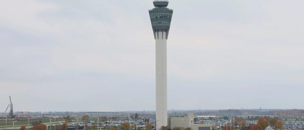 woman-plunges-to-her-death-at-major-us-airport,-police-say