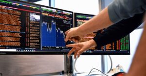 the-bloomberg-terminal-is-getting-an-ai-makeover,-like-it-or-not