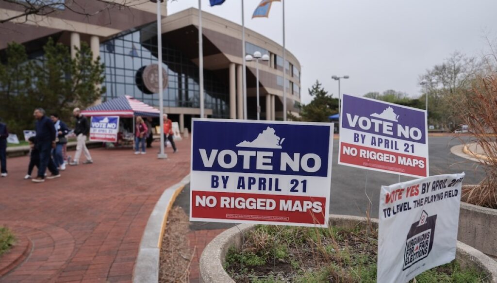 virginia-supreme-court-keeps-block-on-redistricting