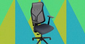 uh-oh:-this-office-chair-is-so-comfortable-i-can-fall-asleep-in-it