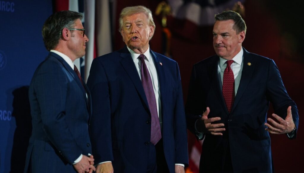 white-house-having-‘active-conversations’-on-iran-war-authorization