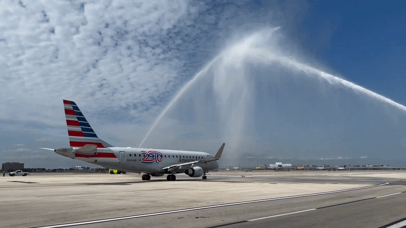 first-commercial-flight-in-seven-years-from-us-to-venezuela-takes-off