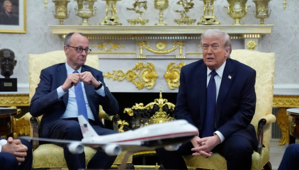 trump-warns-merz-to-stop-‘interfering’-on-iran-and-focus-on-‘broken’-germany