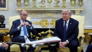 trump-warns-merz-to-stop-‘interfering’-on-iran-and-focus-on-‘broken’-germany