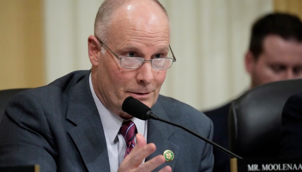 house-gop-launches-inquiry-into-airbnb-use-of-chinese-ai-models