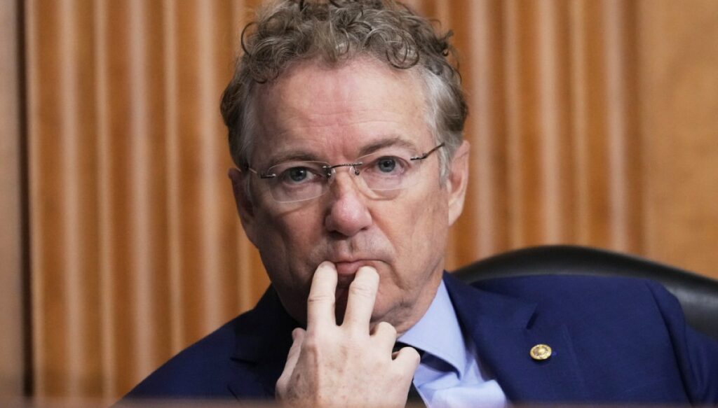 rand-paul-proposes-amendment-to-end-birthright-citizenship-for-illegal-immigrants-in-the-us.