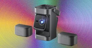 i-streamed-‘the-smashing-machine’-on-my-garage-with-the-portable-soundcore-nebula-p1-projector