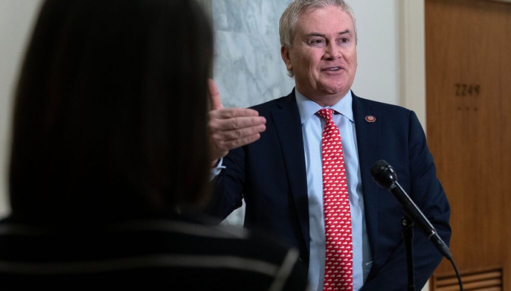 comer-looks-into-high-ranking-dc-police-officials-for-manipulating-crime-statistics