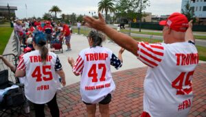 watch-live:-trump-visits-retirement-community-in-florida