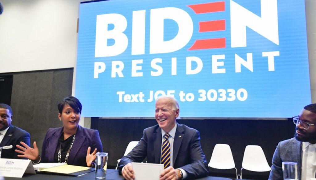 biden-backs-lance-bottoms-for-georgia-governor,-his-first-post-presidency