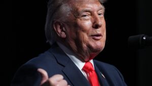 trump-jokingly-compares-us-navy-to-‘pirates’-for-seizing-iran’s-oil