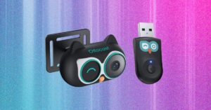 a-smarter-way-to-watch-baby-in-your-back-seat