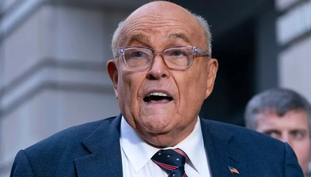 rudy-giuliani-‘recovering’-from-pneumonia-and-complications-tied-to-9/11-effects