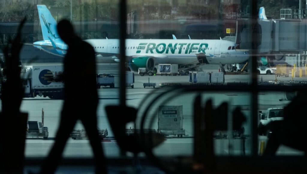 former-frontier-ceo-says-merger-could-have-saved-spirit-airlines