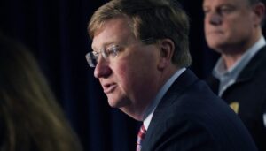 mississippi-governor-eyes-‘complicated’-redistricting-fight