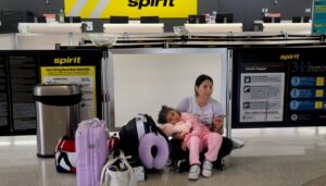 various-challenges-facing-the-airline-industry-that-make-flying-worse