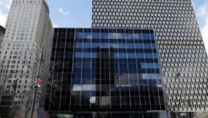 federal-court-blocks-trump’s-10%-global-tariffs-levied-after-supreme-court-loss