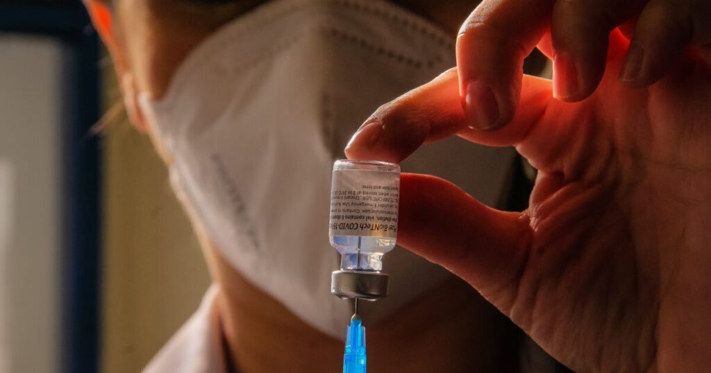 are-liberals-beginning-to-question-vaccines?-harvard-trained-doctor-says-a-movement-is-brewing