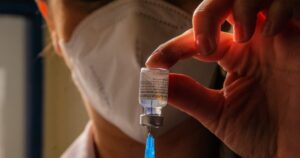 are-liberals-beginning-to-question-vaccines?-harvard-trained-doctor-says-a-movement-is-brewing