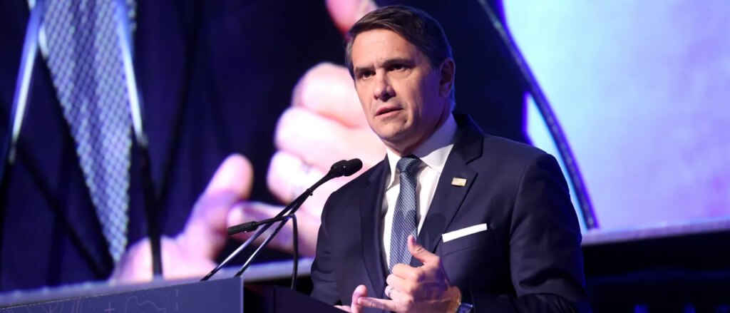 doj-moves-to-denaturalize-alleged-terrorists-and-war-criminals