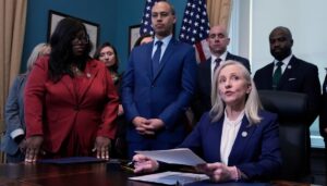 virginia-democrats-will-ask-us-supreme-court-to-intervene-in-redistricting-fight