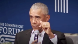 obama-slammed-for-‘disgusting’-decision-to-speak-at-event-organized-by-man-with-troubling-past