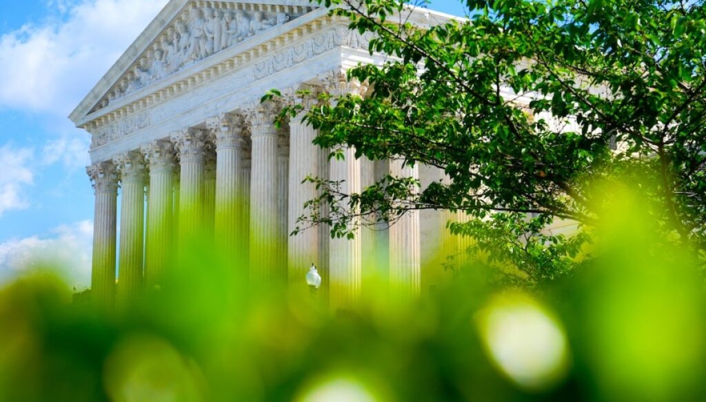 alabama-asks-supreme-court-to-allow-for-redrawn-congressional-map