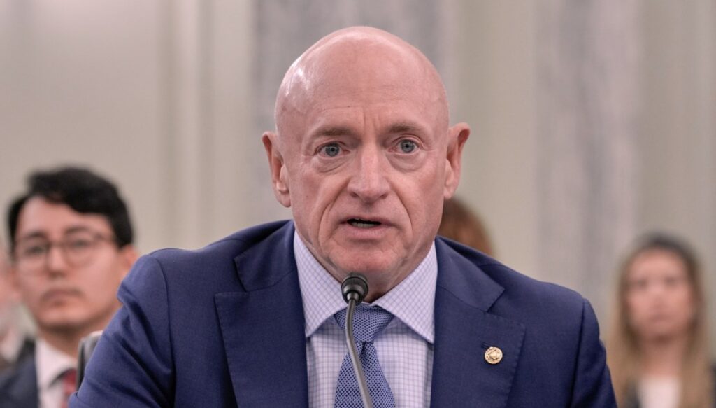 sen.-mark-kelly-tells-trump-to-submit-defense-budget-that-‘makes-sense’