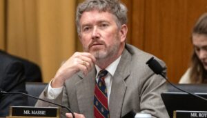 thomas-massie-strikes-positive-tone-in-final-primary-campaign-ad