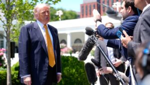 trump:-people’s-‘financial-situation’-is-not-motivation-to-end-iran-war