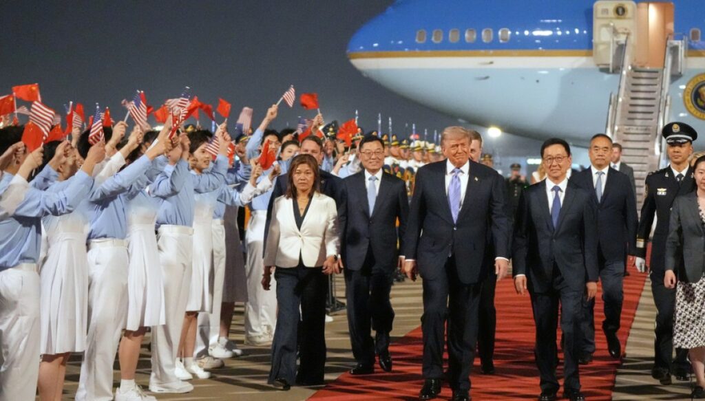 china-rolls-out-the-red-carpet-for-trump’s-arrival-in-beijing