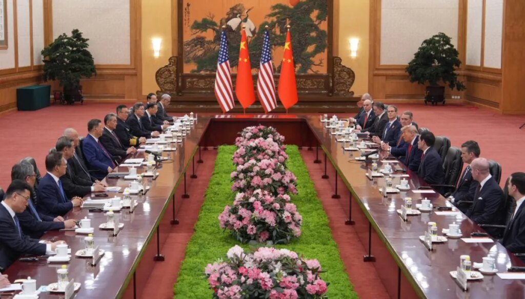 china’s-xi-jinping-warns-of-world-being-at-‘crossroads’-and-talks-of-overcoming-‘thucydides-trap’  