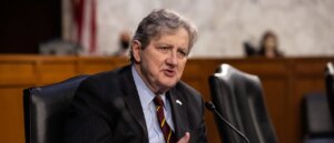 senators-vote-to-nix-their-own-pay-during-shutdowns