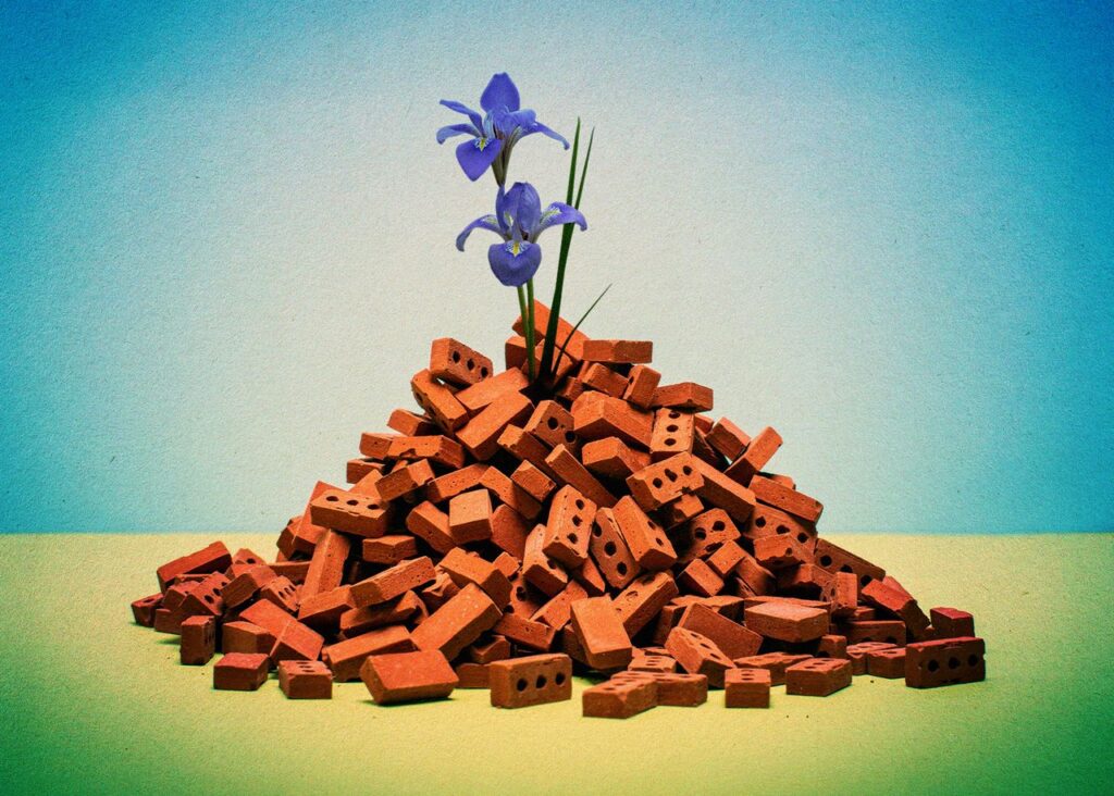gaza-is-rebuilding-with-lego-like-bricks-made-from-rubble
